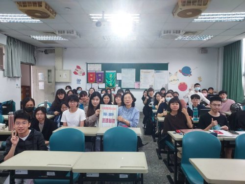 111學年度選課輔導